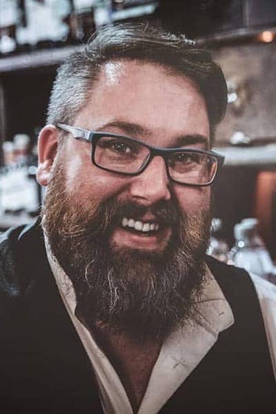 Home – Modern, Irish Tour Company