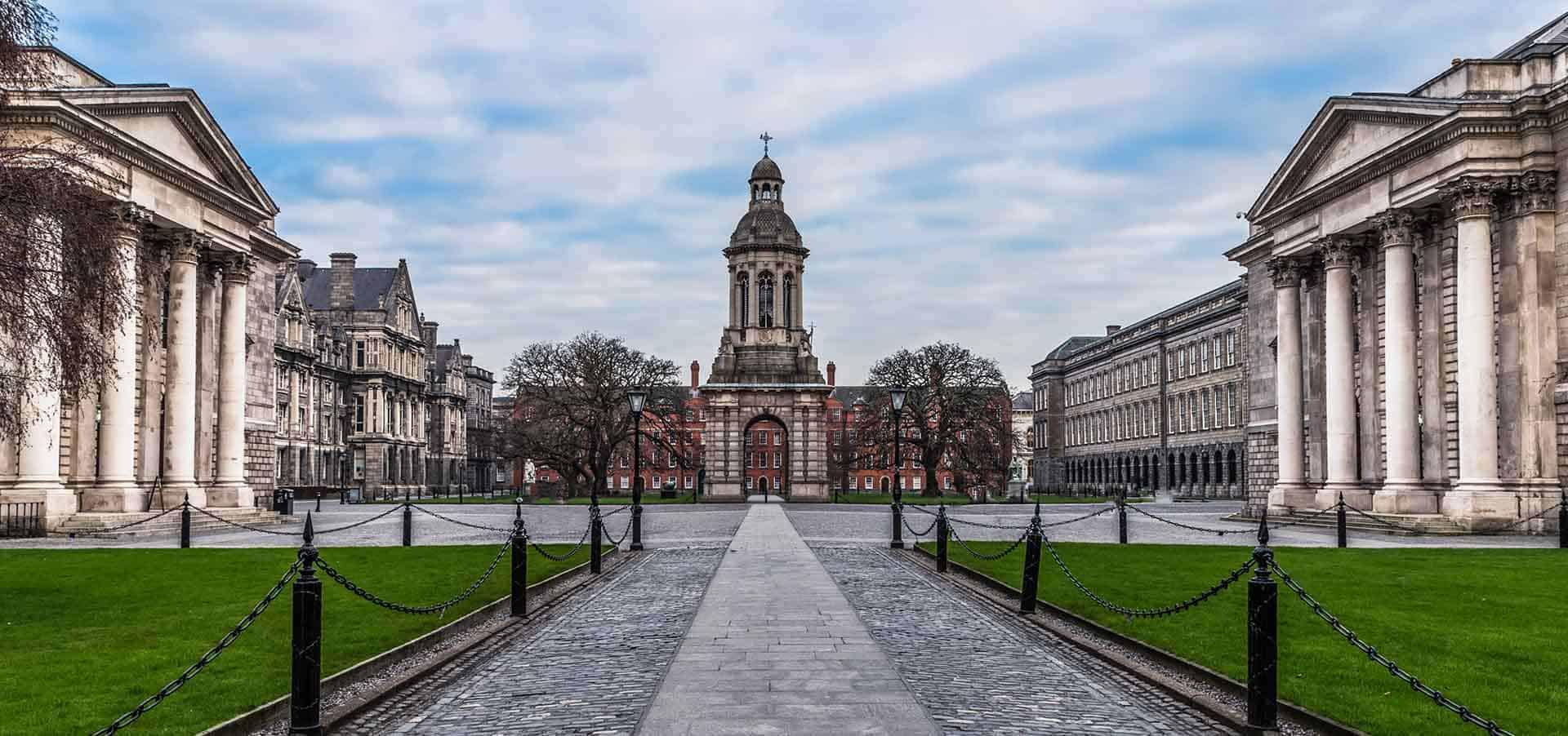 Home – Modern, Irish Tour Company