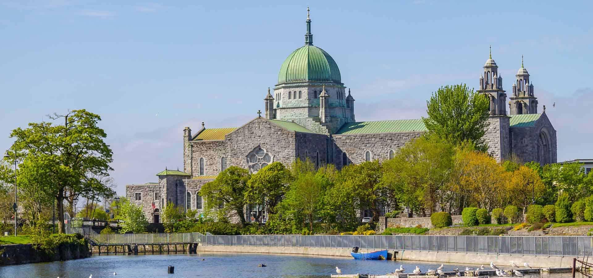 Home – Modern, Irish Tour Company